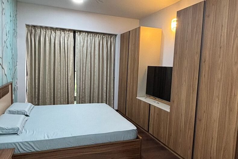 Krisumi Waterfall Residences