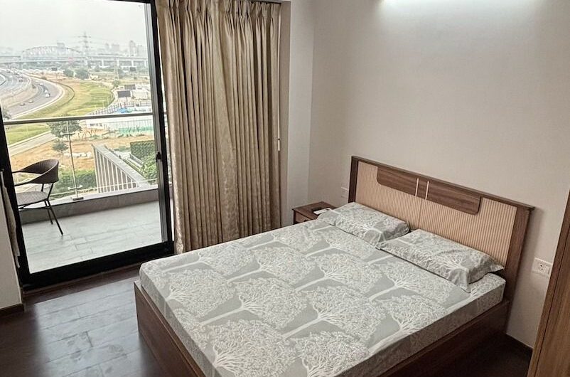 Krisumi Waterfall Residences