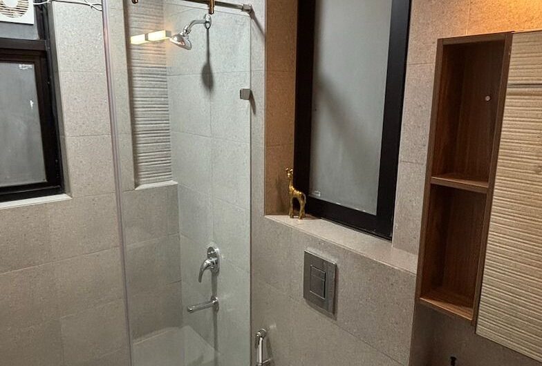 Krisumi Waterfall Residences