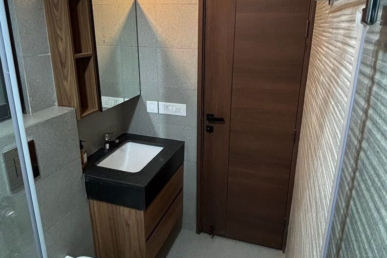 Krisumi Waterfall Residences